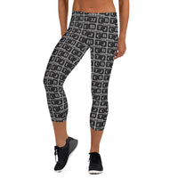 Capri Leggings "2023-0021 Gray (Black Logo)" - JCBTGlobal